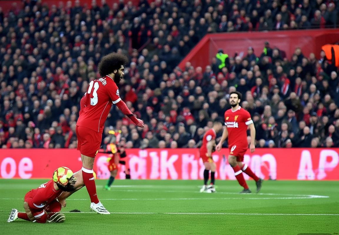 利物浦主场1-4惨败埃因霍温！安菲尔德创32年最差纪录，克洛普时代最黑暗战绩暴露防线致命失误，高层连夜召开紧急会议